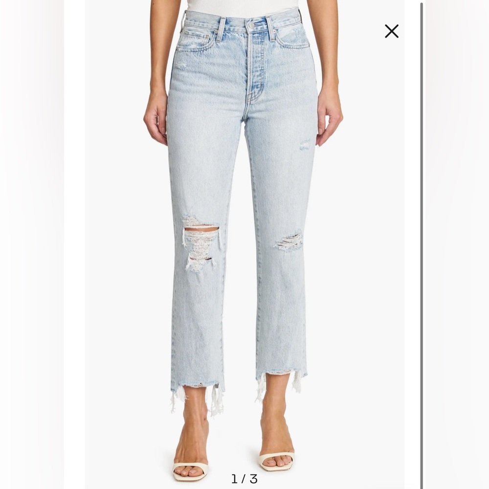 Like New. Charlie High Waist Ripped Straight Leg Jeans